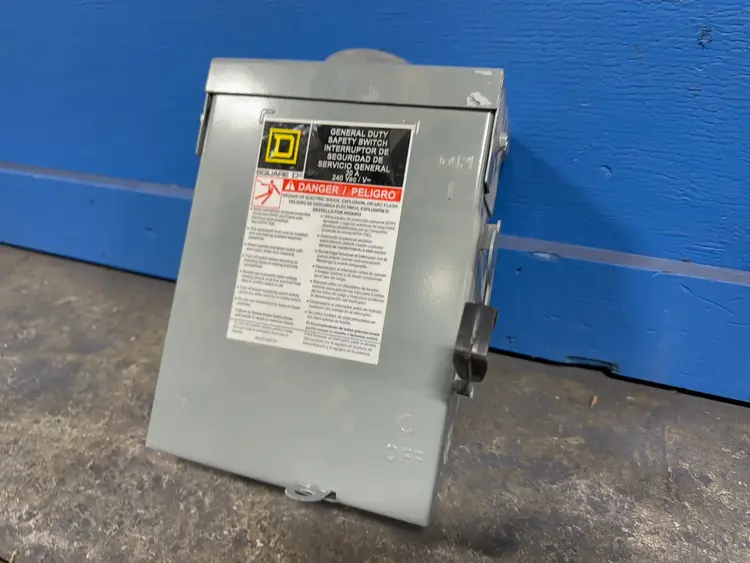 Used SQUARE D DU221RB Disconnects Ohio US | HGR 24 #1284782