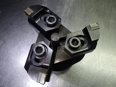 Sandvik Capto C6 106-137mm Coolant Thru Roughing Boring Head C8-R820E-AA3076A (LOC2859A)