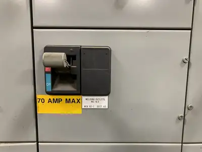 Five Star Motor Control Center (MCC), 600V Max., 1000A, 21 Buckets