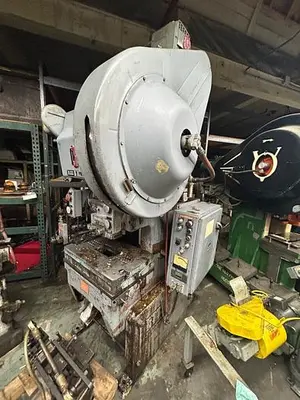 5288-230 Bliss 35 Ton OBI Single Crank Flywheel Power Press, Model CH 35 W/ 6″ Peterson Roll Feed