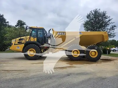 USED 2024 BELL B30E