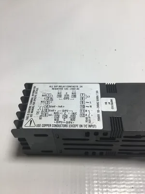 Partlow P11608000 Temperature/ Process Controller 2A