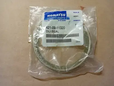 NEW KOMATSU 421-09-11320