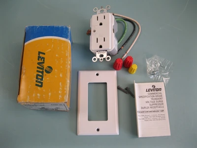 NEW Leviton 7410G