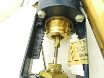 Trerice 91400 Temperature Regulator 1/2" Valve 8' Capillary Self Operating 165°F