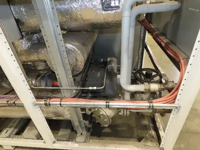 GWK Recirculating Water Cooled Chiller 40 Ton Cooling 25Hp 480V 2-Pump Unit