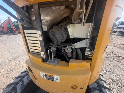 Used 2021 JOHN DEERE 26G Excavators Oklahoma US | OT Truck & Tractor Sales #1383486