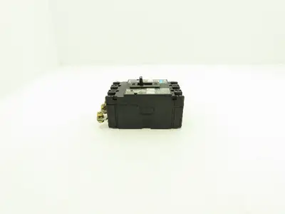 Fuji Electric BU-ESB3100 Circuit Breaker 100A 600V 3 Pole Shunt Trip