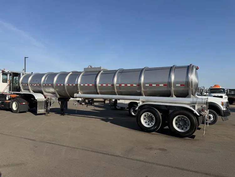 Used 2023 POLAR TANKER Tanker Trailers Minnesota US | Carco Truck & Equipment #1513978