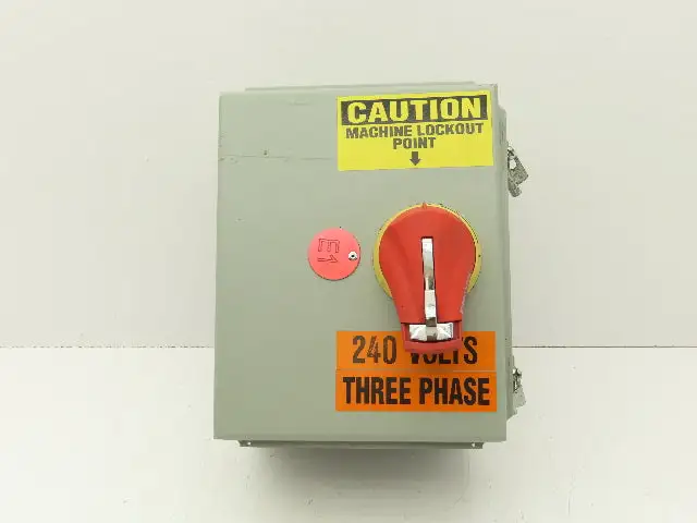 Wiegmann B100806CH Wall Mount Electrical Enclosure 10x8x6" With Disconnect
