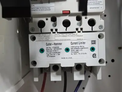 USED EATON CUTLER-HAMMER HFD3015