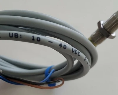 NEW Carlo Gavazzi EI1204PP0SS