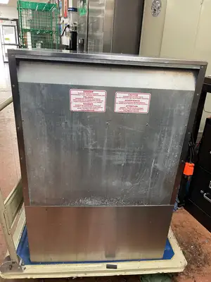Used Silver King Used Silver King 25" Refrigerated Lettuce Crisper/Dispenser w/ (50) Head Capacity 120V Undercounter Refrigerators Illinois US | Falcon Restaurant Supply #1376110