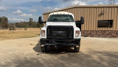 USED 2024 Ford F650-WT