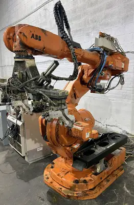 ABB IRB6600 ROBOT