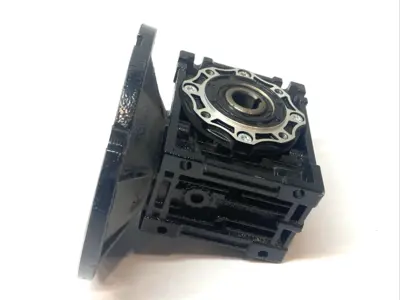 Used Dorner, Motovario Right Angle Worm Gear Reducer i:20 Speed Reducers Michigan US | Maverick Industrial Sales #1393165