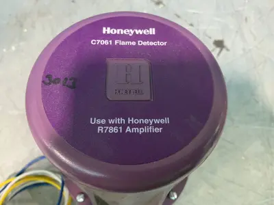 Used HONEYWELL CR7061A1012 Gas Analyzers / Detectors Ohio US | HGR 24 #1545429