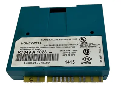USED HONEYWELL R7849A1023 ULTRA VIOLET FLAME AMPLIFIER