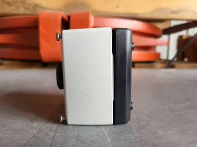 NEW SIEMENS 3SB3 801-0DB3