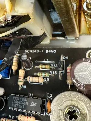 Sola 83-24-212-03 POWER SUPPLY INPUT 47-63HZ OUTPUT 24VDC 1.2A (4E-19)