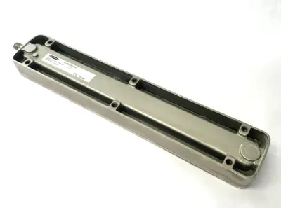 Used Banner Engineering Work Light; Length: 340 mm; Nickel-Plated Aluminum 86863 Light Source Equipment Michigan US | Maverick Industrial Sales #1393087