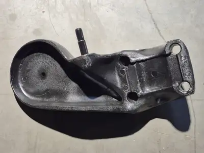 NEW 2023 PACCAR P03-08402L