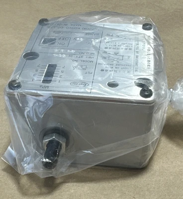 NEW TOYOOKI HW1-3T1-02-DC-L