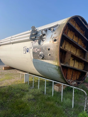 USED 2005 WALKER STAINLESS 10,000 GALLON