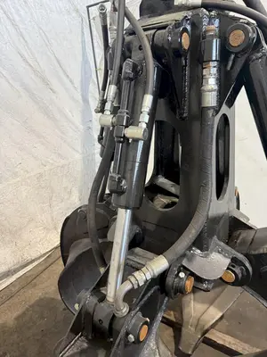 *REFURBISHED* MACK HYDRAULIC SCRAP GRAPPLE/CLAW. STOCK #0430726