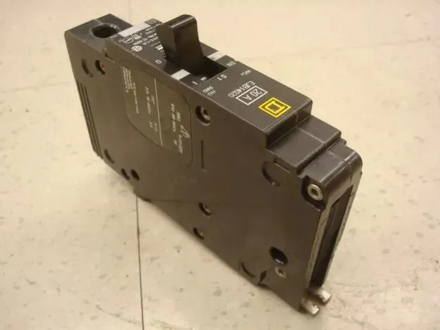 Square D EJB14020 Circuit Breaker 20 Amps 277VAC 1 Pole Used