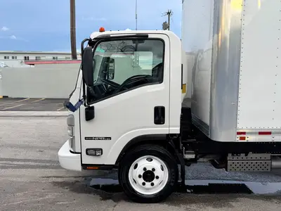 Used 2024 ISUZU NPR HD Box trucks Florida US | Truck and Van Outlet #1509131