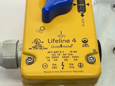 Used Allen-Bradley Ser. E Guardmaster Lifeline 4 Cable Pull Switch Relays & Switches Michigan US | Maverick Industrial Sales #1401634