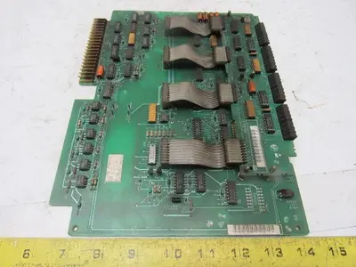 GE Fanuc IC600BF921K 44A719265-001-R02/3 Circuit Board Card Output Module