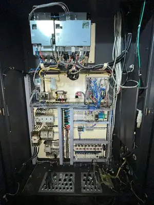 2014 OKUMA MA-550VB Vertical Machining Centers | Machinery Resources International (12)
