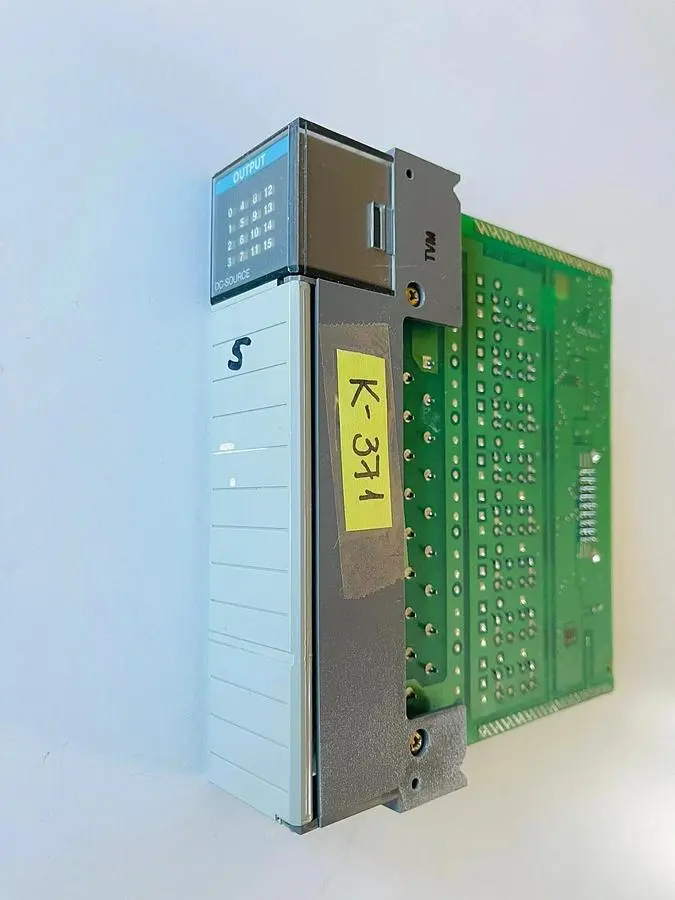 Allen Bradley 1746-OB16 SLC 500 16 Channel 24V Output Module #K-371