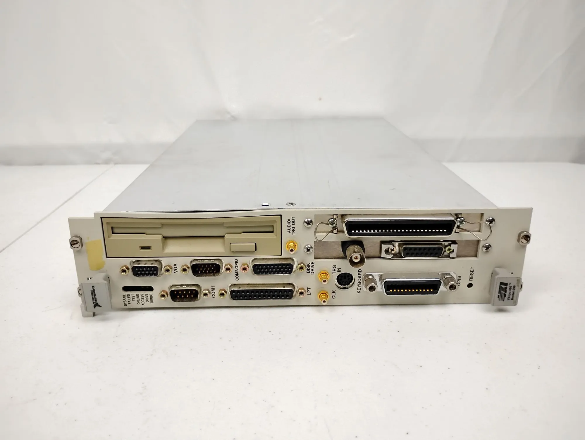 USED National Instruments VXIPC-486 Model 599
