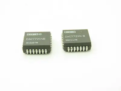Texas Instruments DAC7724NB DAC7724NB Digital to Analog Converters DAC Lot of 2