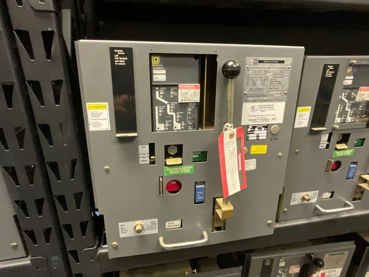 Used Square D DS-206 Miscellaneous Equipment New York US | ISP Equipment Group #1318992