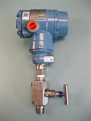 NEW Rosemount 2051 TG3A2B21AS5E5M5T1A1037