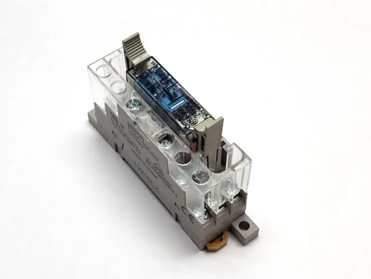 Used OMRON P7SA-10F-ND, G7SA-3A1B Relays & Switches | Maverick Industrial Sales #1117212