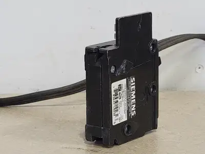 Used SIEMENS BQ120 Switchgears British Columbia CA | Lenmark #241186