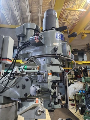 USED 2005 SHARP LMV-50