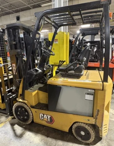 Used 2023 CATERPILLAR EC25N 4-Wheel Sit down Electric Counterbalance Forklifts Pennsylvania US | National Lift Equipment #1382269