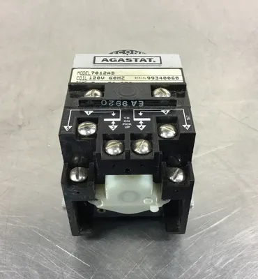 AGASTAT 7012AD TIME DELAY RELAY 5-50 SEC. 120V Coil 60Hz 4E-8