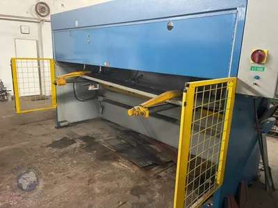 Used PIESOK CNTA 3150/16 A NC Power Squaring Shears (Inch) SK | F.M.T. Group s.r.o. #1253217