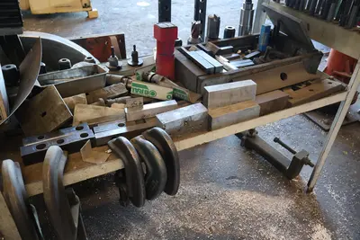 1956 LUCAS 41B-48 Manual Milling | MD Equipment Services LLC (50)
