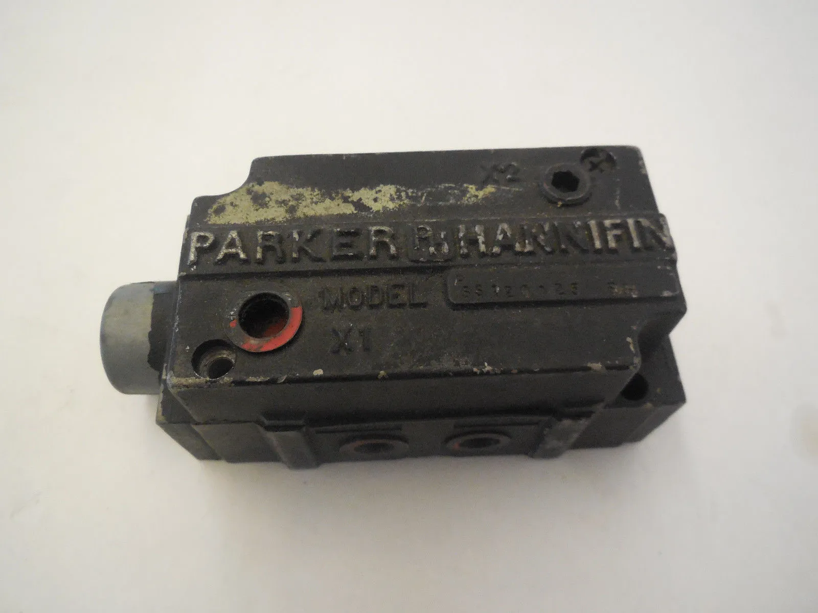 PARKER HANNIFIN SS121025 VALVE