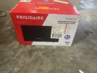 Used FRIGIDAIRE READYCOOK Ovens Michigan US | Miedema Asset Management Group #1413793