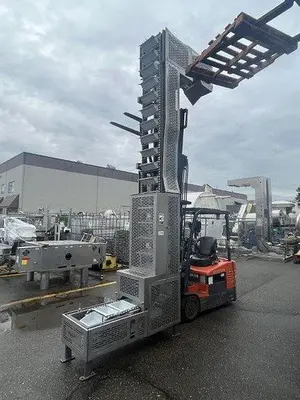 Smalley 16' High Bucket Lift Elevator