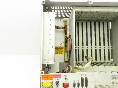 Cincinnati Milacron 3-700-0232A PLC Chassis 10-Slot Rack Power Supply 115V 1PH